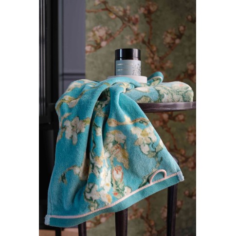 Towel 55 x 100 cm Almond Blossom, Beddinghouse x Van Gogh Museum®